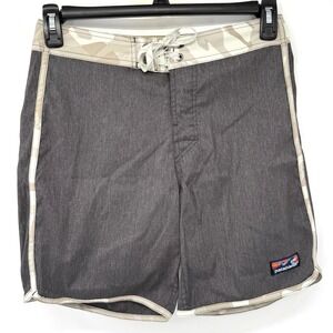Patagonia Men 29 Scallop Hem Stretch Wavefarer Boardshorts  8" Inseam 86731 Gray